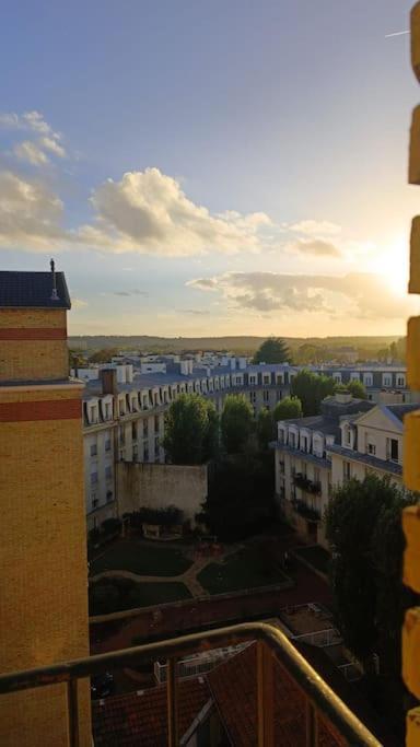 Studio Du Roi : Proche Chateau/Vue/Refait A Neuf Versailles Ngoại thất bức ảnh